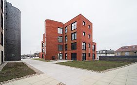 Livestay-Modern Apartment Minutes Away From Heathrow